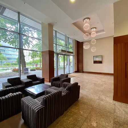 Luksusowy Dwupokojowy W Tritonpark Appartement Warschau