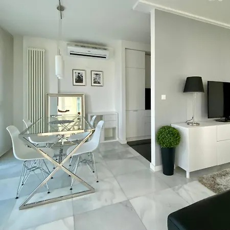 Luksusowy Dwupokojowy W Tritonpark Warsaw