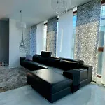 Luksusowy Dwupokojowy W Tritonpark Διαμέρισμα